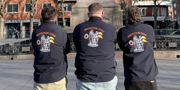 Habiller l’engagement : notre collaboration avec la Protection Civile